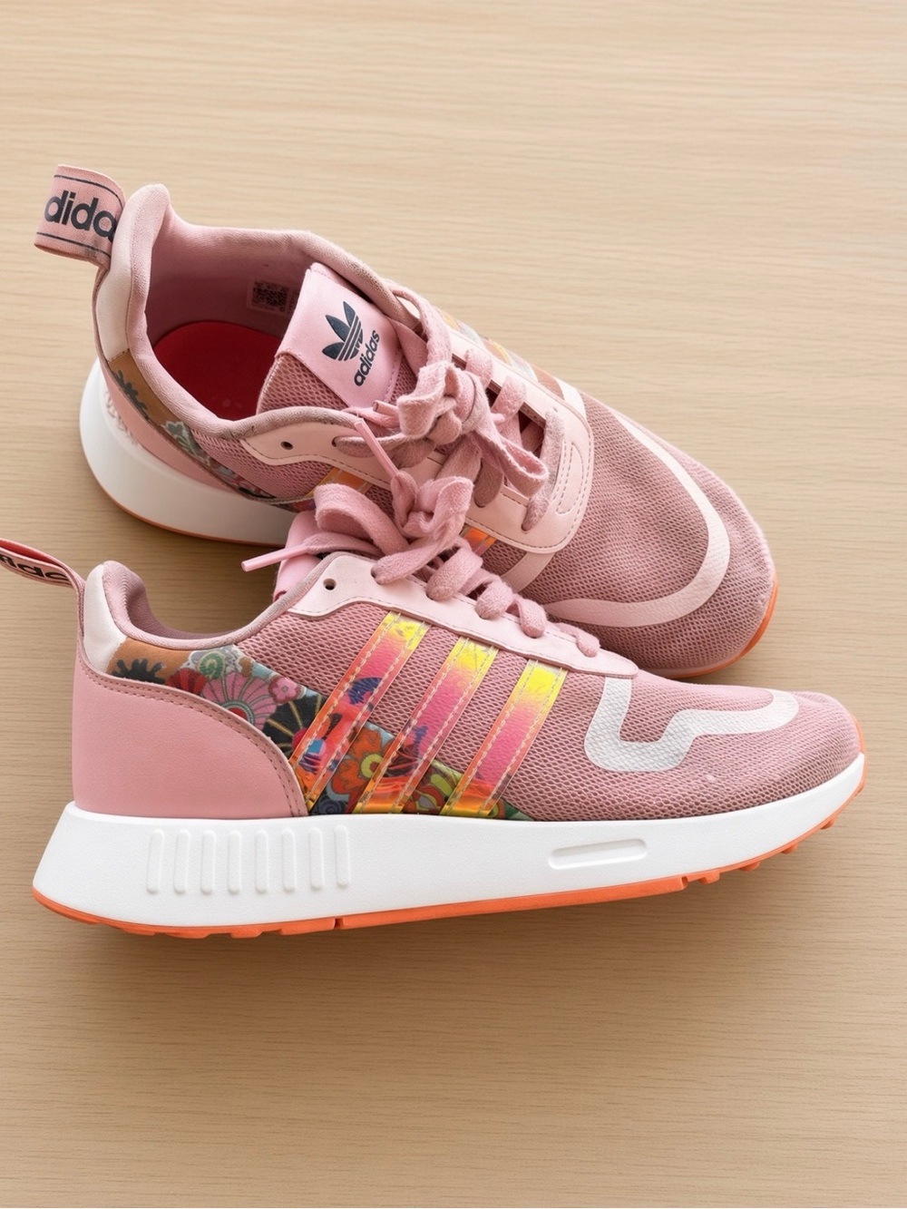 Adidas NMD R1 Pink Floral Iridescent Sneakers Women’s Size 6